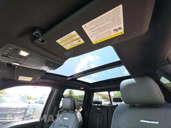 2015 Ford F-150 Platinum Crew Cab Short Bed - miniatura 8