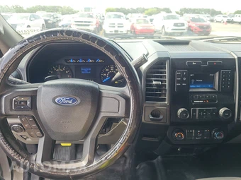 2015 Ford F-150 XL Extended Cab Medium Bed w/Rear Doors - miniatura 11