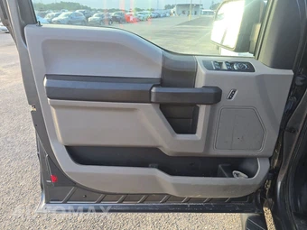 2015 Ford F-150 XL Extended Cab Medium Bed w/Rear Doors - miniatura 9