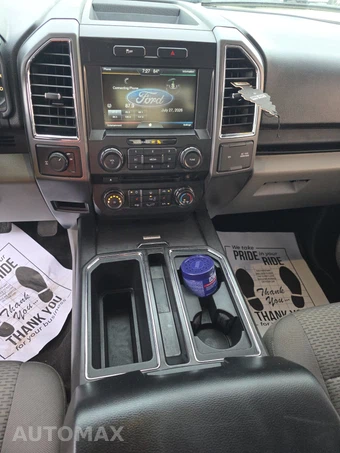 2015 Ford F-150 XLT Crew Cab Medium Bed – miniatura 11