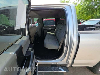 2015 Ford F-150 XLT Crew Cab Medium Bed – miniatura 12