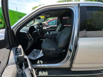 2015 Ford F-150 XLT Crew Cab Medium Bed – miniatura 6