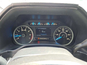 2015 Ford F-150 XLT Crew Cab Medium Bed – miniatura 9