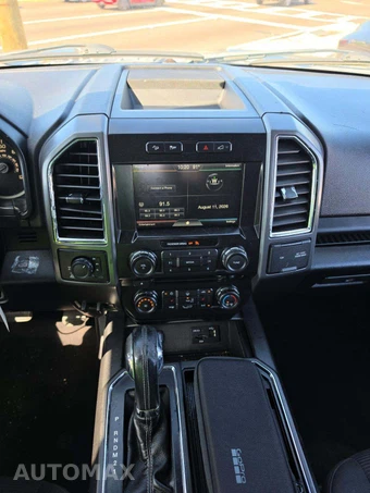 2015 Ford F-150 XLT Crew Cab Medium Bed - miniatura 10