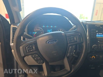 2015 Ford F-150 XLT Crew Cab Medium Bed - miniatura 10