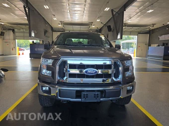 2015 Ford F-150 XLT Crew Cab Medium Bed - miniatura 2