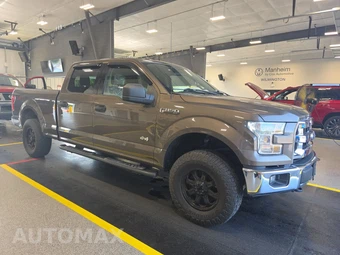 2015 Ford F-150 XLT Crew Cab Medium Bed - miniatura 3