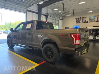 2015 Ford F-150 XLT Crew Cab Medium Bed - miniatura 6