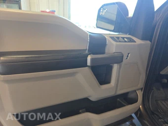 2015 Ford F-150 XLT Crew Cab Medium Bed - miniatura 9