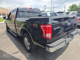 2015 Ford F-150 XLT Crew Cab Medium Bed – miniatura 2