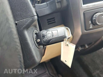 2015 Ford F-150 XLT Crew Cab Medium Bed – miniatura 8