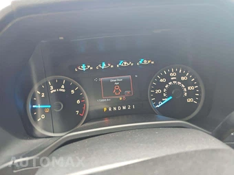 2015 Ford F-150 XLT Crew Cab Medium Bed – miniatura 9