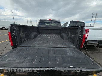 2015 Ford F-150 XLT Crew Cab Medium Bed – miniatura 16