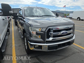 2015 Ford F-150 XLT Crew Cab Medium Bed – miniatura 3