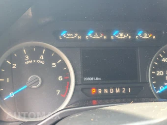 2015 Ford F-150 XLT Crew Cab Medium Bed – miniatura 12