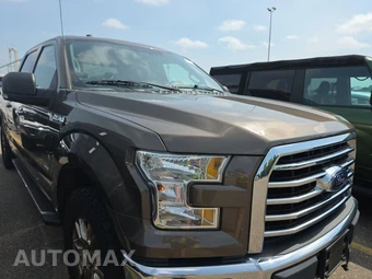 2015 Ford F-150 XLT Crew Cab Medium Bed – miniatura 3