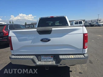 2015 Ford F-150 XLT Crew Cab Medium Bed - miniatura 5