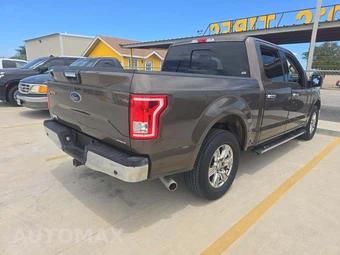 2015 Ford F-150 XLT Crew Cab Short Bed – miniatura 3