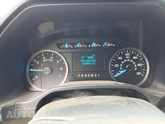 2015 Ford F-150 XLT Crew Cab Short Bed – miniatura 12