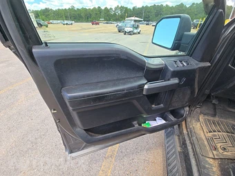 2015 Ford F-150 XLT Crew Cab Short Bed - miniatura 9