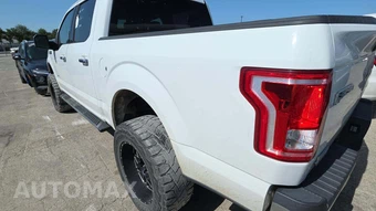 2015 Ford F-150 XLT Crew Cab Short Bed – miniatura 24