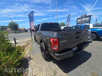 2015 Ford F-150 XLT Crew Cab Short Bed - miniatura 2