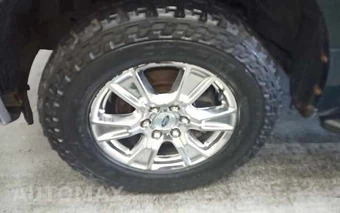 2015 Ford F-150 XLT Crew Cab Short Bed - miniatura 9