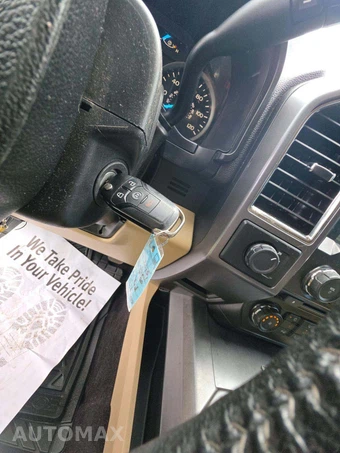2015 Ford F-150 XLT Crew Cab Short Bed – miniatura 8