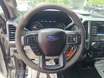 2015 Ford F-150 XLT Crew Cab Short Bed - miniatura 10