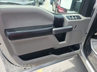2015 Ford F-150 XLT Crew Cab Short Bed - miniatura 9