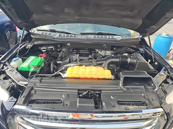 2015 Ford F-150 XLT Crew Cab Short Bed – miniatura 15