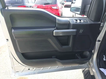 2015 Ford F-150 XLT Crew Cab Short Bed – miniatura 9