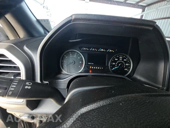 2015 Ford F-150 XLT Crew Cab Short Bed - miniatura 12