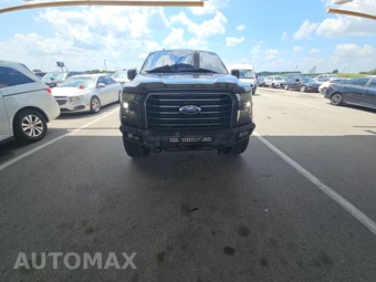 2015 Ford F-150 XLT Crew Cab Short Bed - miniatura 2