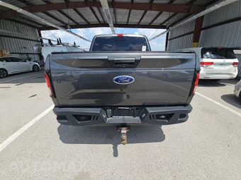2015 Ford F-150 XLT Crew Cab Short Bed - miniatura 5