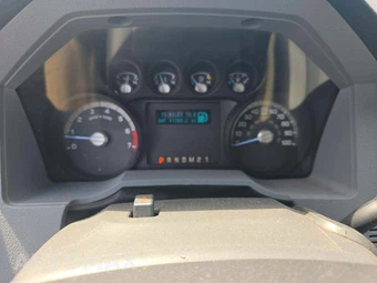 2015 Ford F-350 XL - miniatura 9