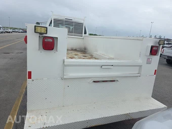 2015 Ford F-750 - miniatura 5