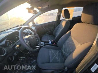 2015 Ford Fiesta S Hatchback – miniatura 7