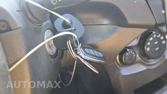 2015 Ford Fiesta S Sedan – miniatura 20