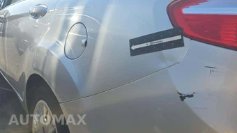2015 Ford Fiesta S Sedan – miniatura 55
