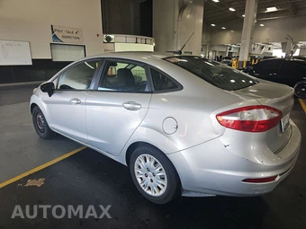 2015 Ford Fiesta S Sedan – miniatura 6