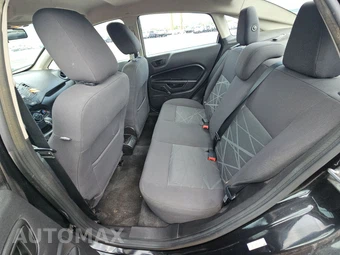 2015 Ford Fiesta S Sedan – miniatura 13