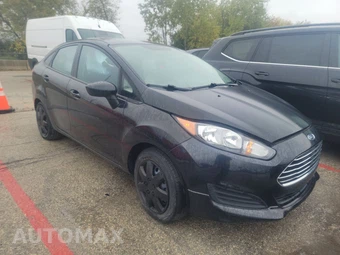 2015 Ford Fiesta S Sedan – miniatura 3