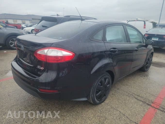 2015 Ford Fiesta S Sedan – miniatura 4