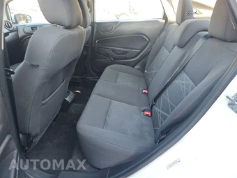 2015 Ford Fiesta S Sedan – miniatura 13