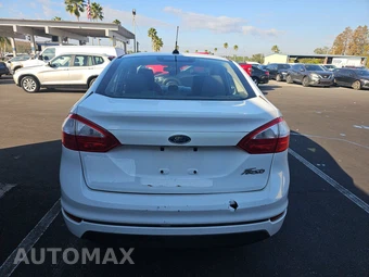 2015 Ford Fiesta S Sedan – miniatura 5