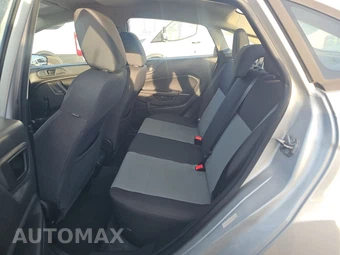 2015 Ford Fiesta S Sedan - miniatura 13