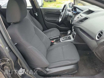 2015 Ford Fiesta SE Hatchback – miniatura 15