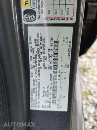 2015 Ford Fiesta SE Hatchback – miniatura 2