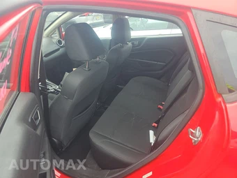 2015 Ford Fiesta SE Hatchback – miniatura 13